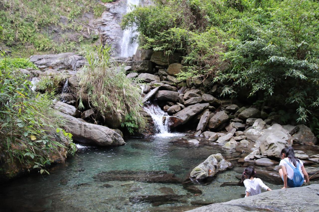 Pu Shi Homestay Yuli Luaran gambar