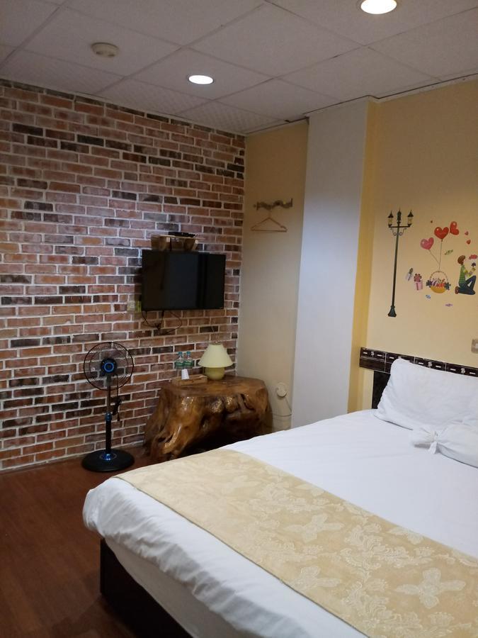 Pu Shi Homestay Yuli Luaran gambar