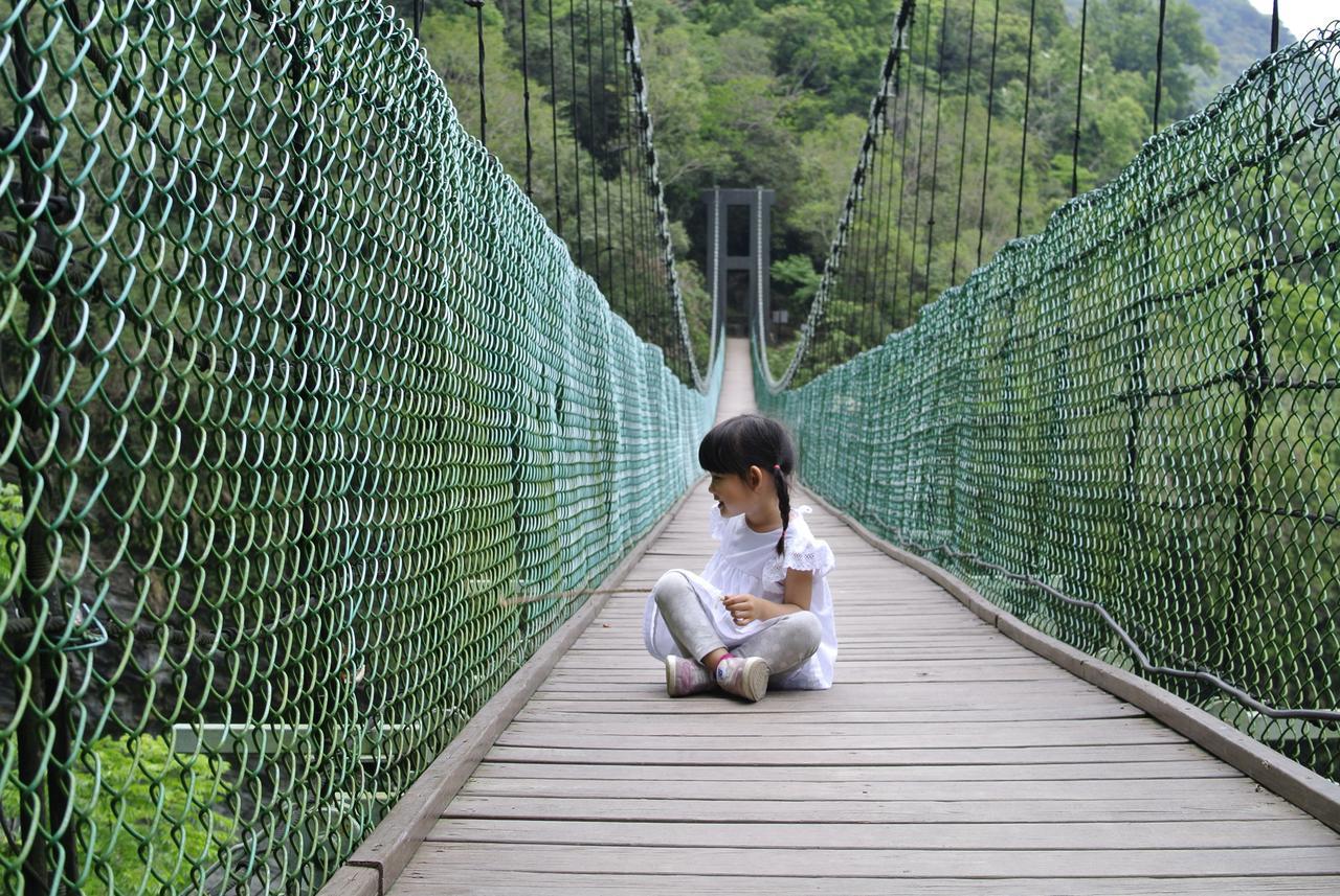 Pu Shi Homestay Yuli Luaran gambar